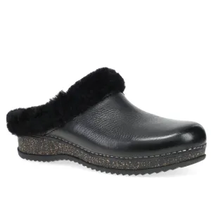 Women’s Dansko Magda – Black Waxy Milled