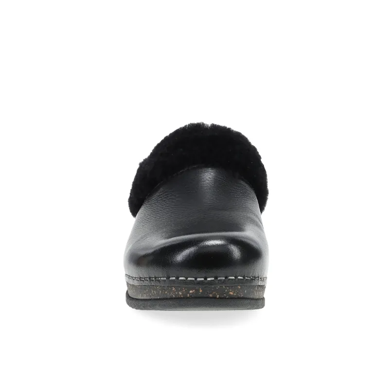 Women’s Dansko Magda – Black Waxy Milled