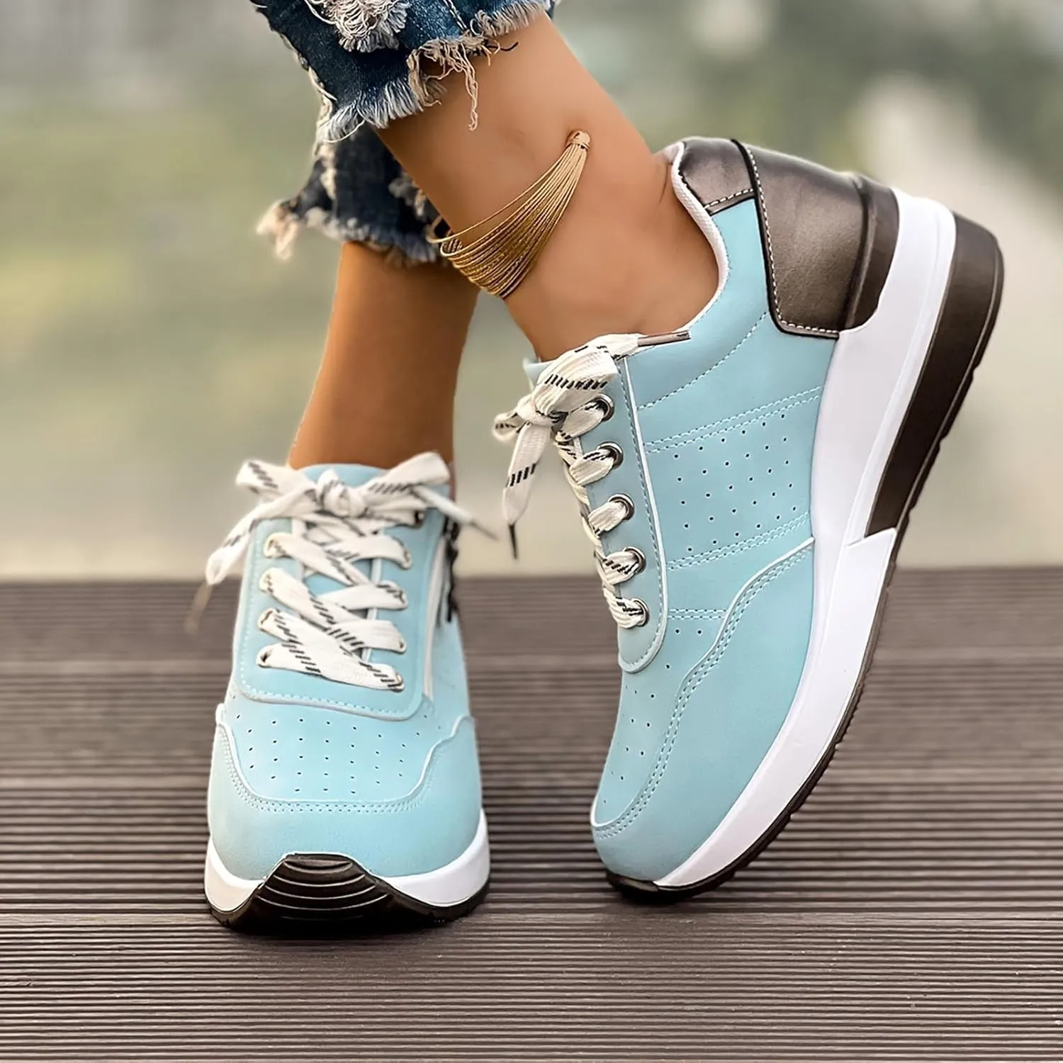 Women's Non Slip Comfortable Fashion Sneakers Slip on Lightweight Casual Tennis Sneakers Casual Mountain Shoe